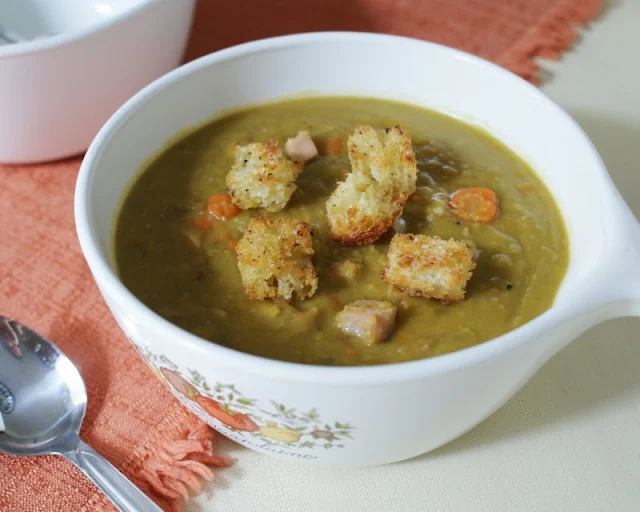 Slow Cooker Split Pea Soup (made with a ham bone)