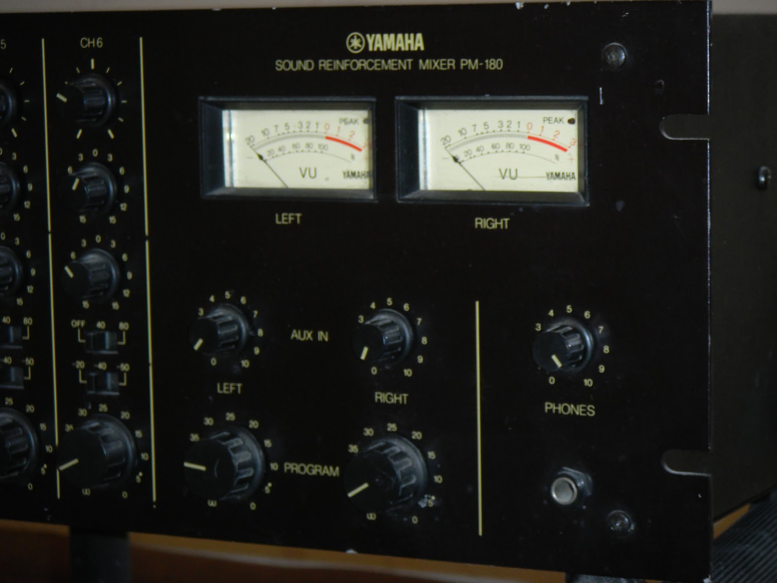 Infrequent Sound [sex.tex] technology: Yamaha PM-180 Sound