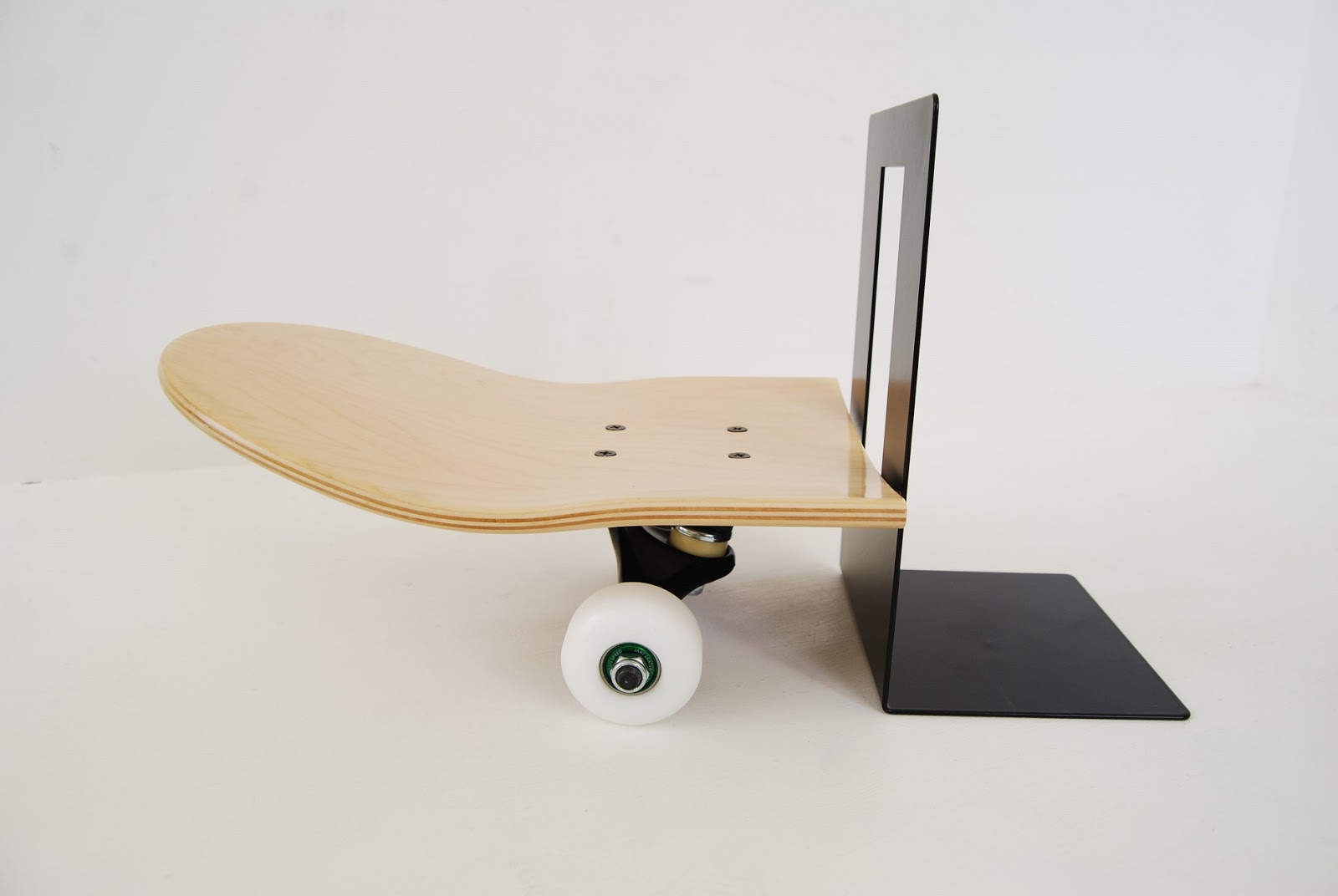 SKATEHOME Skateboard Bookends Furniture & Gift Accessories for