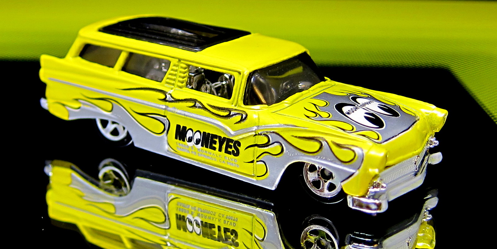 Hot Wheels, Hot Wheels and more Hot Wheels! Collections Mooneyes