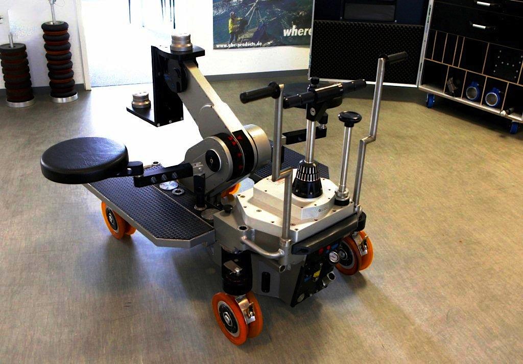 UrbanFox.TV Blog Movietech dolly escapes its chains