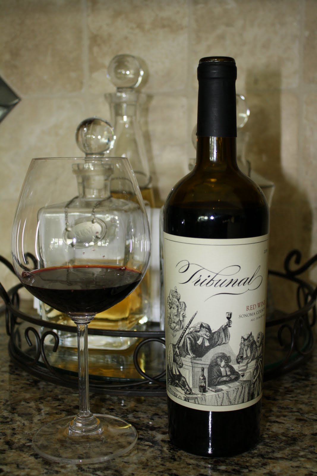 Trader Joes Value Wines Tribunal Red Wine 2009 (10)