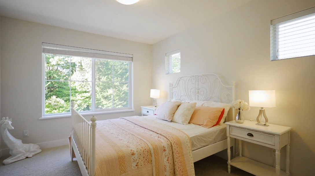 25 Interior Design Photos vs. 25340 Bosonworth Ave, Maple Ridge, BC Luxury Home Tour