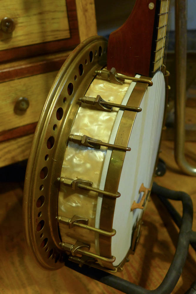 c.1930 Britishmade J. & A. Margolin Broadcaster 5String Banjo