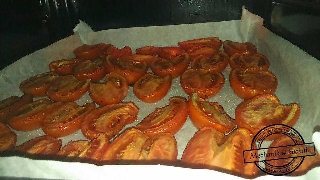 Suszone pomidory w dwóch odsłonach bazylia czosnek dynia mechanik w kuchni