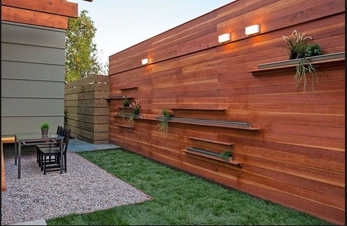 model desain pagar kayu rumah minimalis