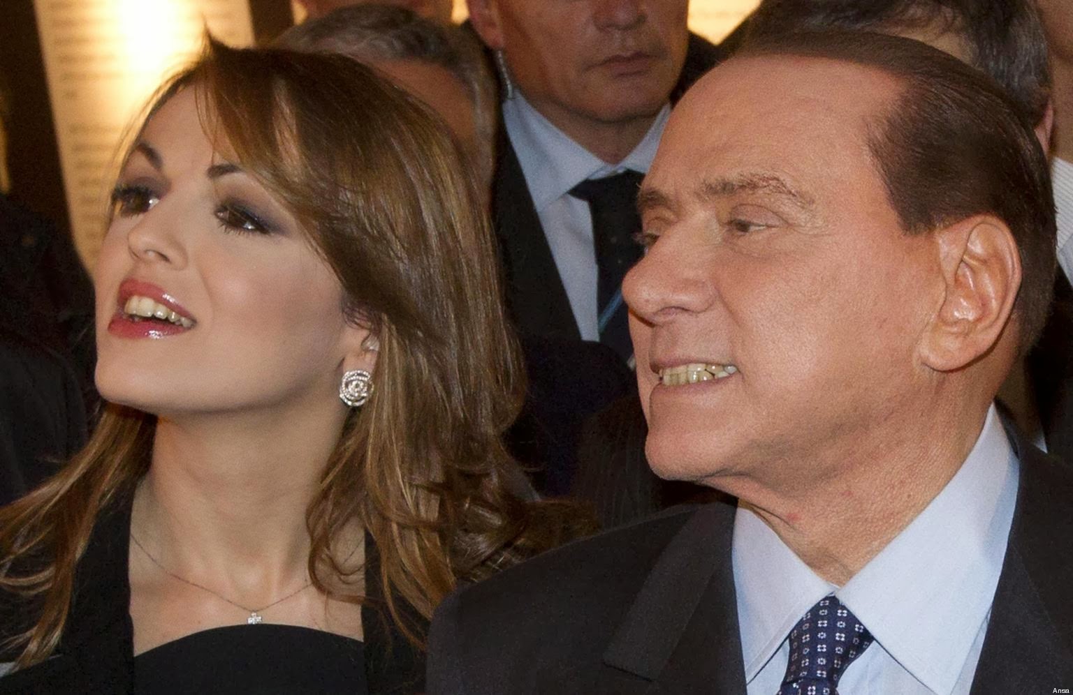 Oggi Sposi blog SILVIO BERLUSCONI matrimonio in vista con FRANCESCA PASCALE..... Oggi Sposi blog SILVIO BERLUSCONI matrimonio in vista con FRANCESCA PASCALE.....