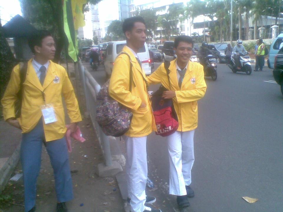 Hasil gambar untuk 3 Siswi SMK Yang Tak Pernah Di Temukan Bertahun Tahun Saat Menjalani PKL