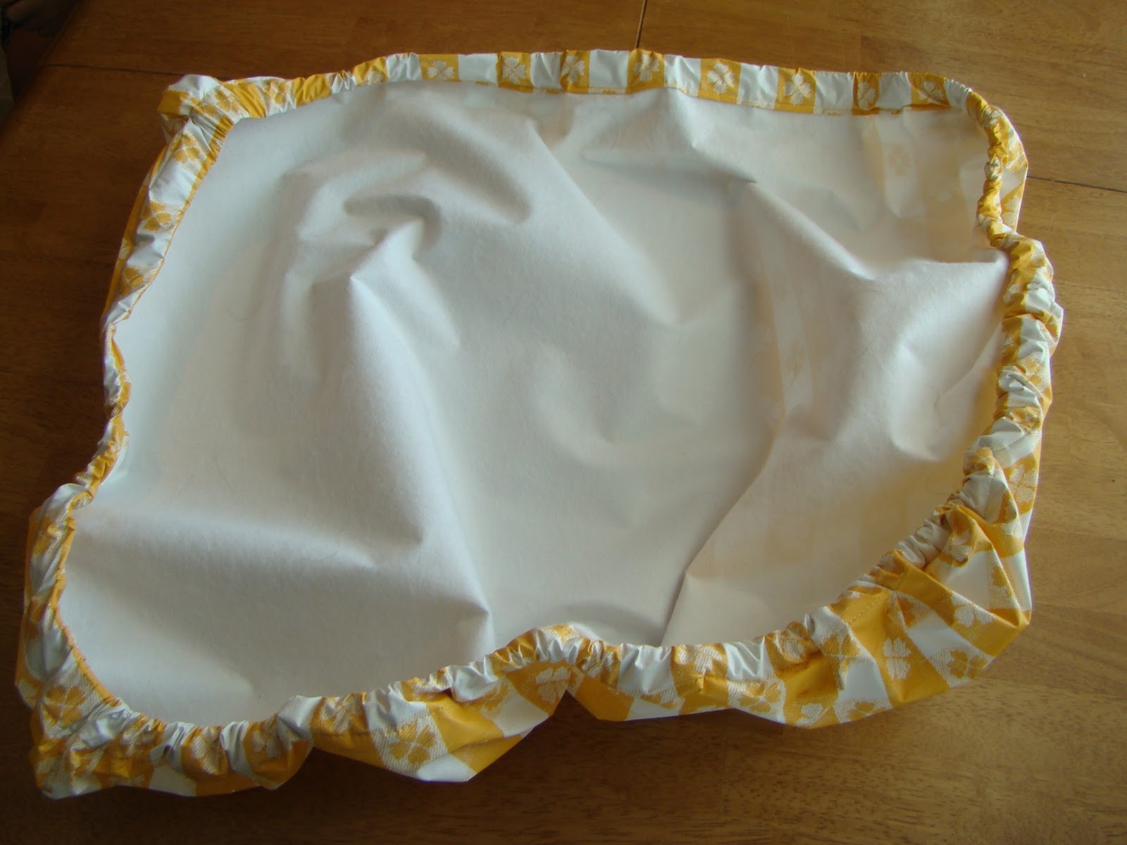 HoneyBeeHive Kid's Table Cover