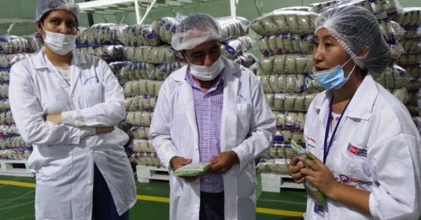 QALI WARMA: Presidente de la Federación Regional de Rondas Campesinas de Piura se compromete a participar en la vigilancia social del servicio alimentario - www.qaliwarma.gob.pe QALI WARMA: Presidente de la Federación Regional de Rondas Campesinas de Piura se compromete a participar en la vigilancia social del servicio alimentario - www.qaliwarma.gob.pe