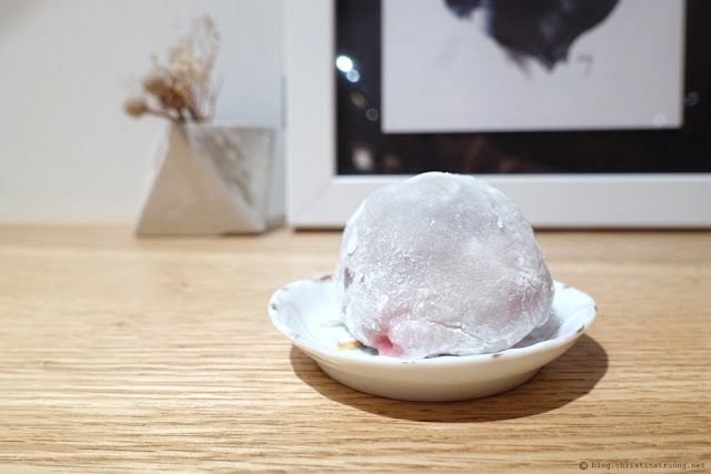 Christina Truong Food From the Lens Photography Toronto Evening Dessert Adventures Little Pebbles Raspberry Daifuku Mochi