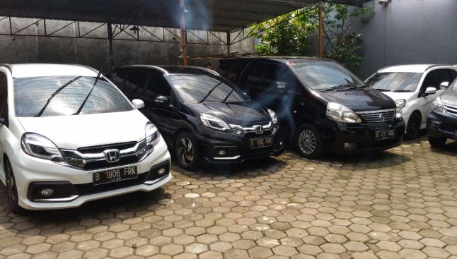 sewa mobil bekasi sewa-mobil-bekasi
