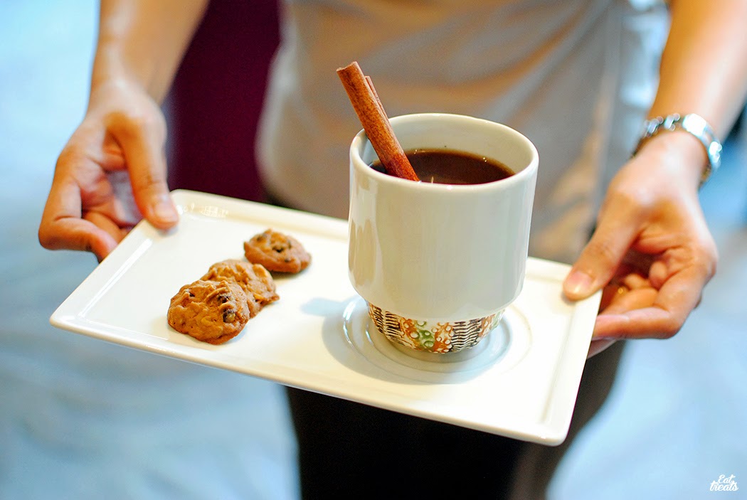 Le Chocolat Lounge at Pullman Jakarta Indonesia eatandtreats