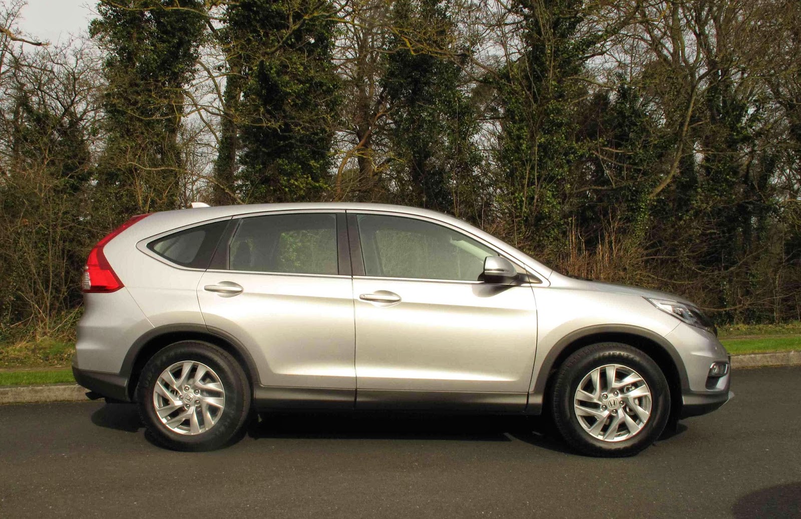 Irish Car+Travel Magazine Honda confirms Irish pricing for new Civic