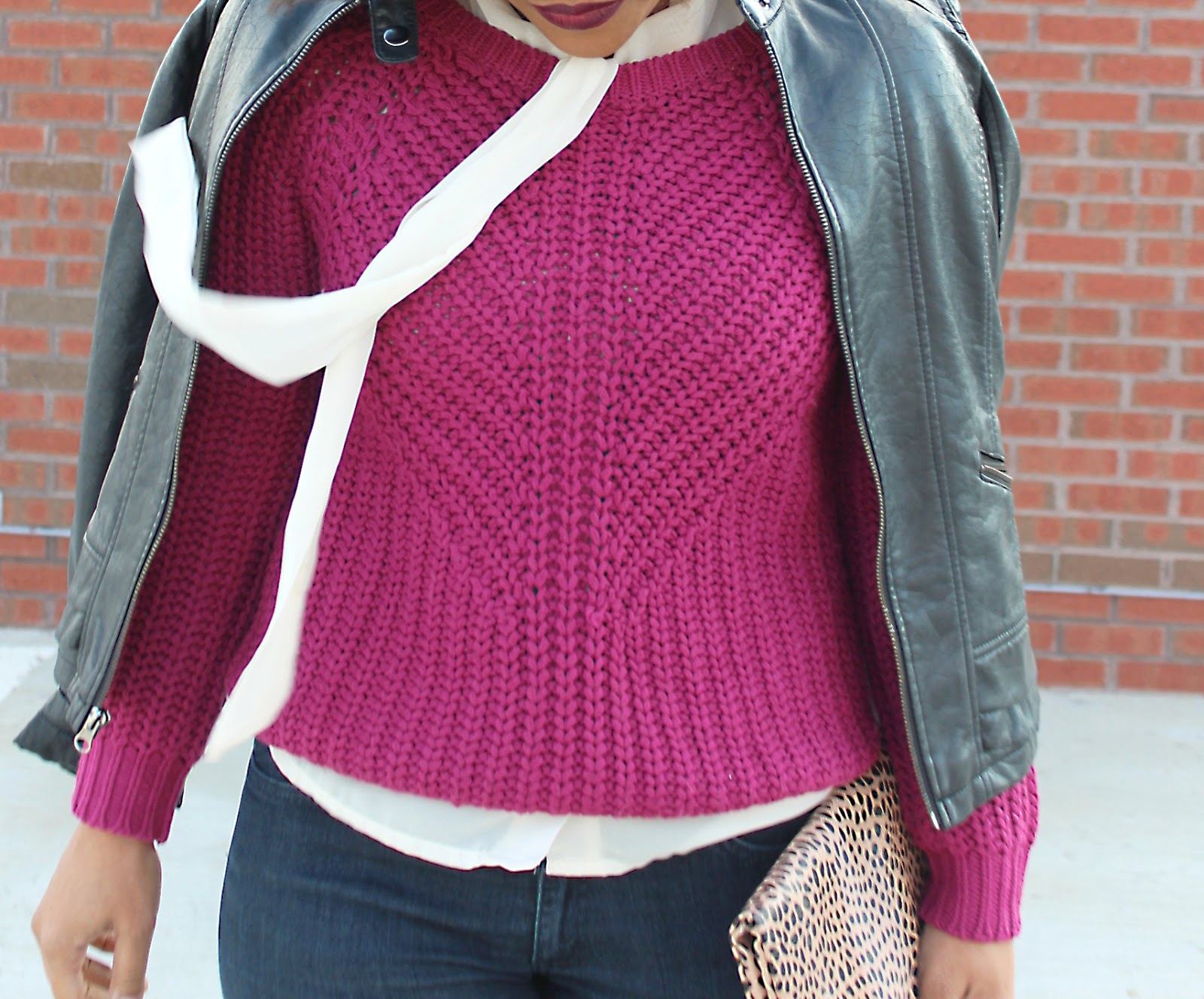 knit sweater, chic look, forever21, burgundy sweater, neck tie blouse