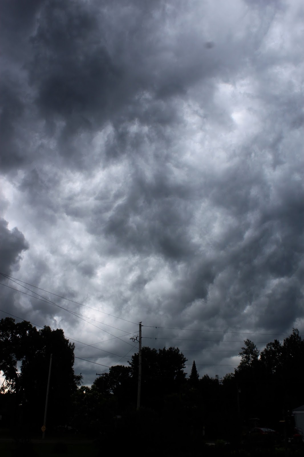 Matt's Weather Rapport Second Day Of Awesome, Photogenic Storm Clouds