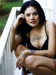 Foto Nikita Mirzani | Harga Terbaru