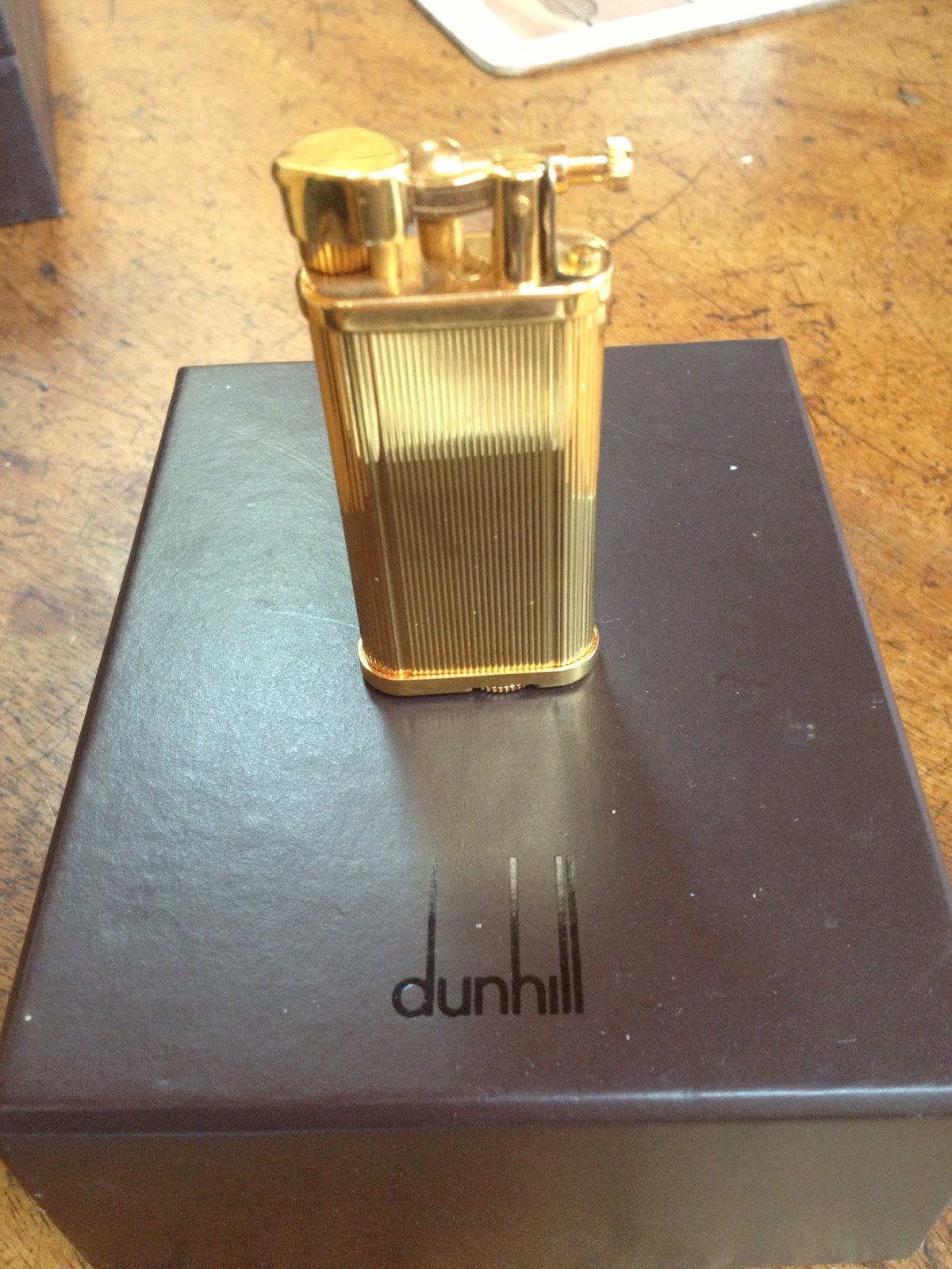Dunhill Lighter Collection Dunhill Lighter Photographs with Information