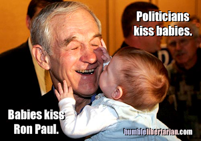 babies+kiss+ron+paul.png