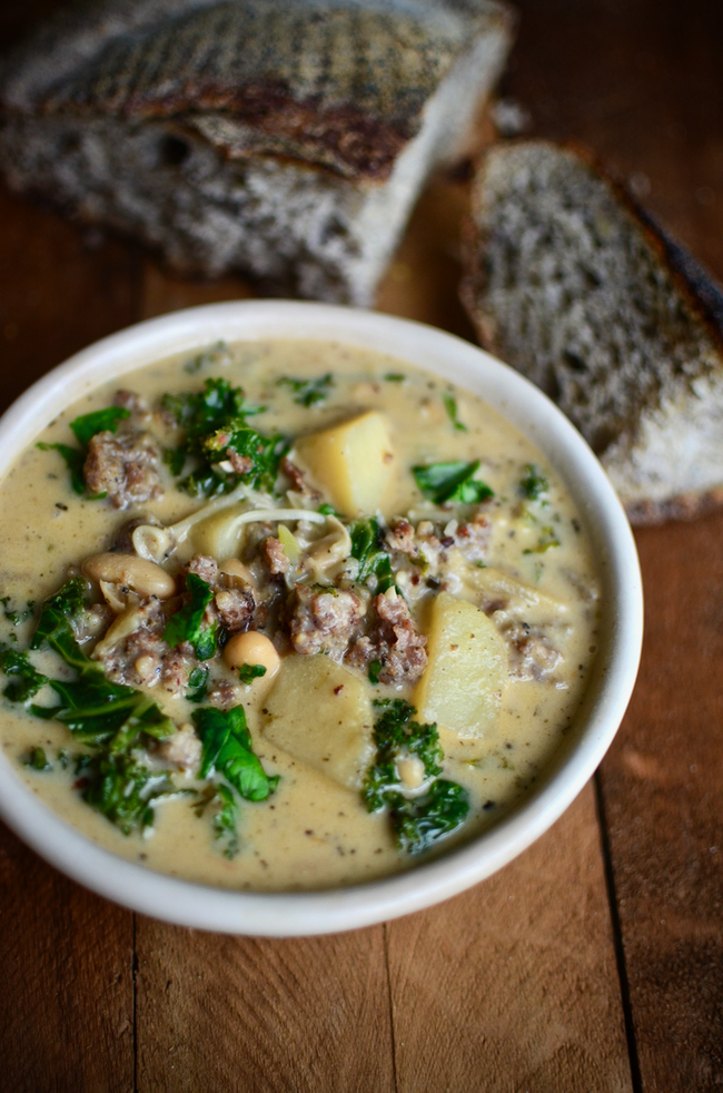 Yammie's Noshery: Zuppa Toscana {Olive Garden Copycat Recipe}