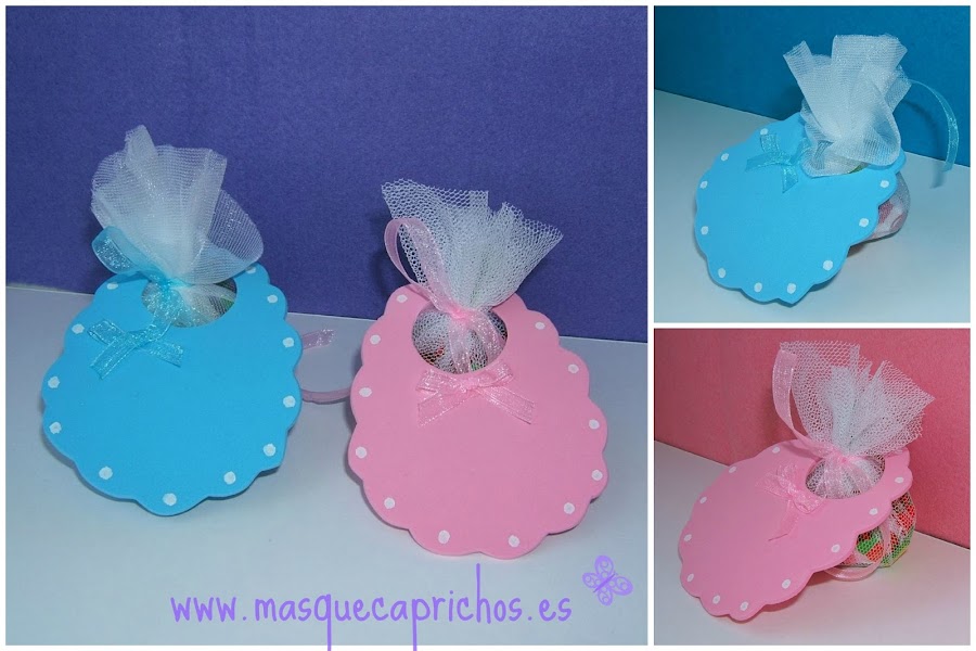 babero para detalle de bautizo