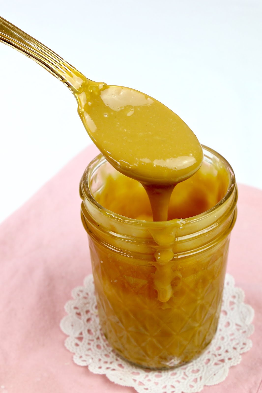 THE BEST Easy Homemade Caramel Sauce The Lindsay Ann