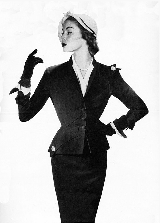 Vintage Ladies Suits 16
