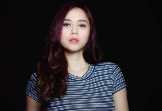 Profil Biodata dan Foto Aura Kasih - Biodata dan Foto Selebritis