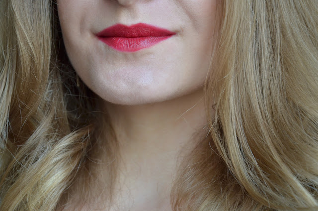 205 - Apocalypse red блески для губ Infallible Lip Paints от L'Oréal блеск для губ Infallible Lip Paints от L'Oréal