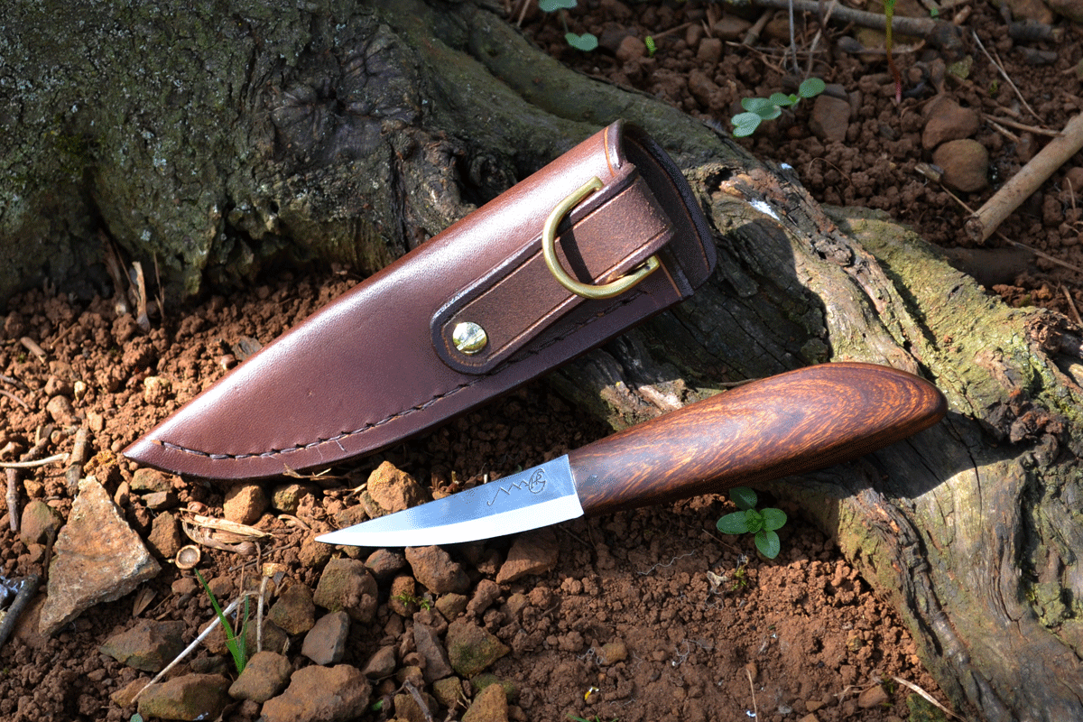 Jon Mac.Spoon Carving First Steps A MiniMac write up by