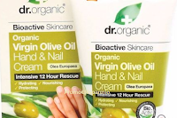 Partecipa gratis e vinci Crema mani e unghie Dr. Organic Logo Partecipa gratis e vinci Crema mani e unghie Dr. Organic