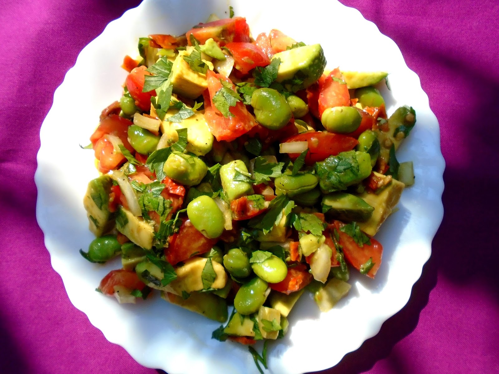 VeganArt Salata od boba i avokada / Broad beans and avocado salad