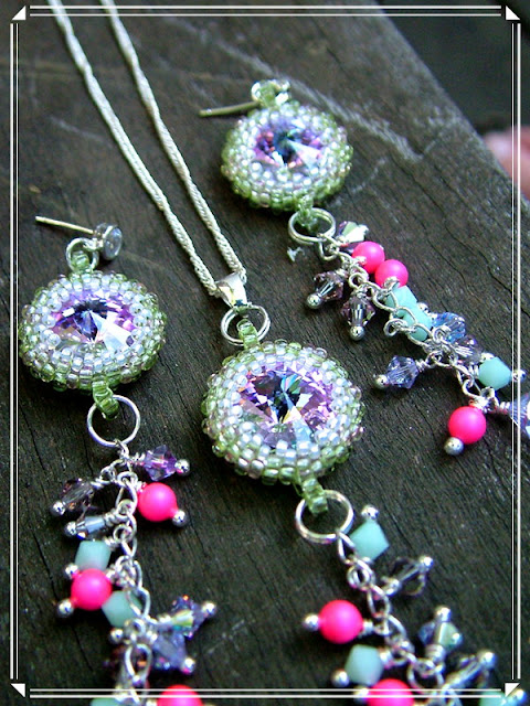 Swarovski Rivoli Necklace and Earrings - beaded bezel