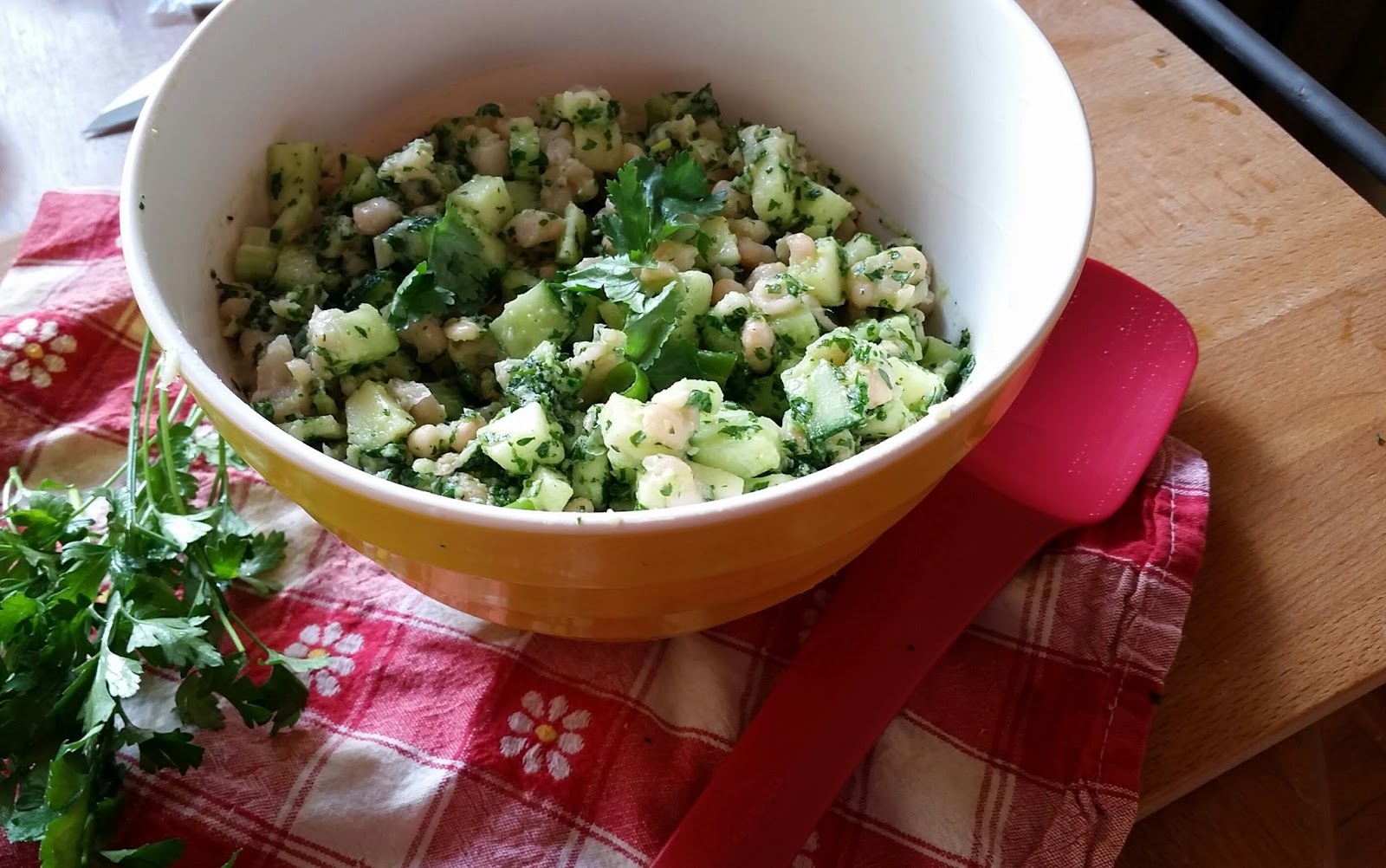 White Bean Salad with Cilantro Pesto