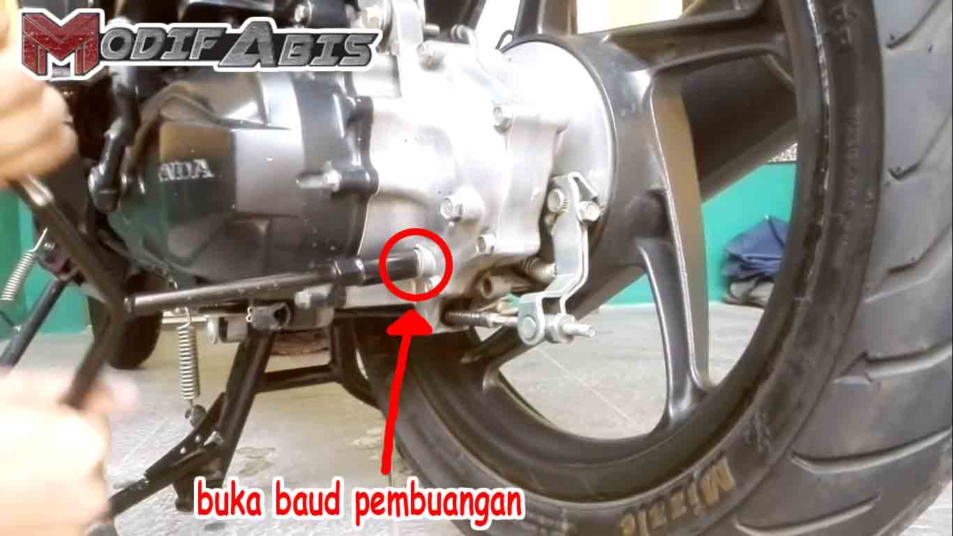 Cara Mengganti Oli Motor Vario 125 Evolusioto
