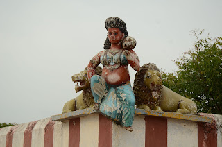mythological figures in the temple on the beach near chennai, tamil nadu
