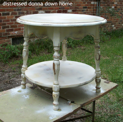distressed painting, Rust-Oleum, table makeover