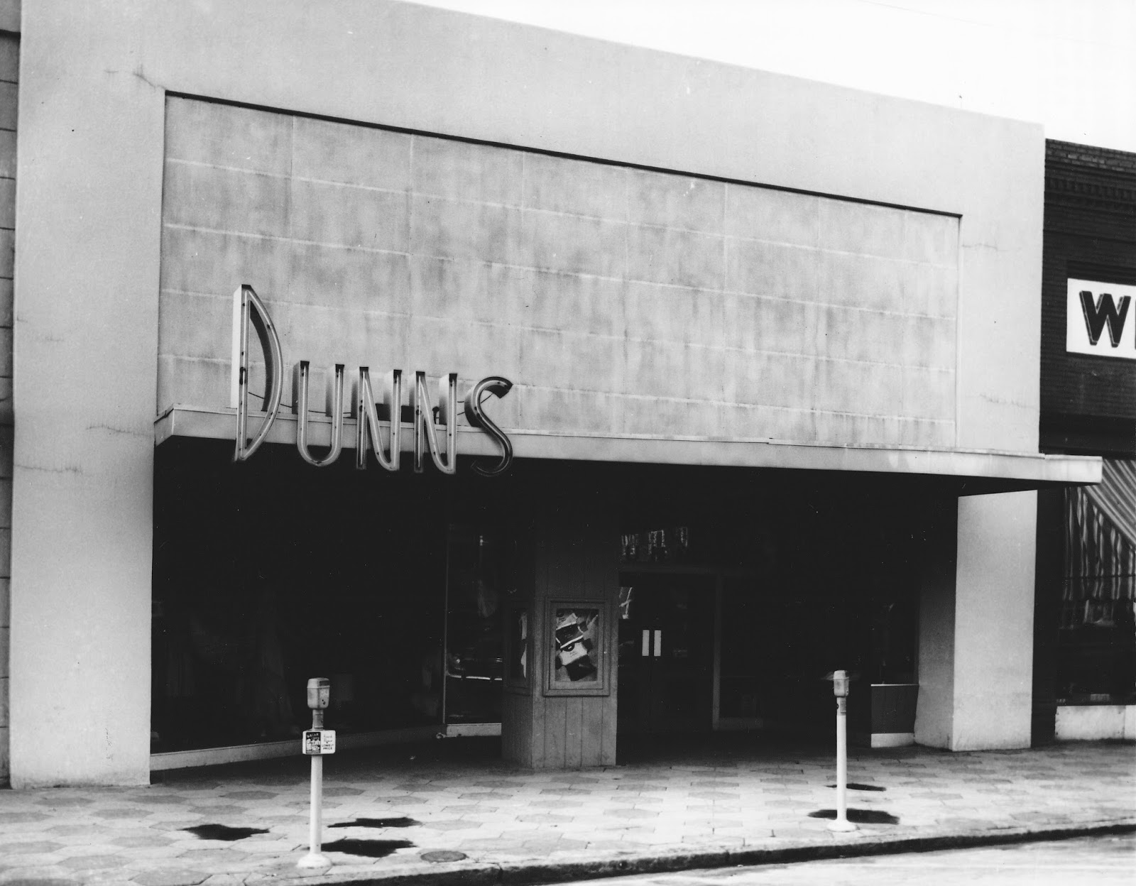 IMAGES OF OUR PAST DUNN'S DEPARTMENT STORE SOUTH JEFFERSON STREET