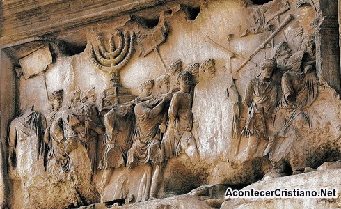Rabino cree que candelabro de oro del Templo de Salomón estaría escondido en el Vaticano Arco de Tiro llevando el Cadelabro