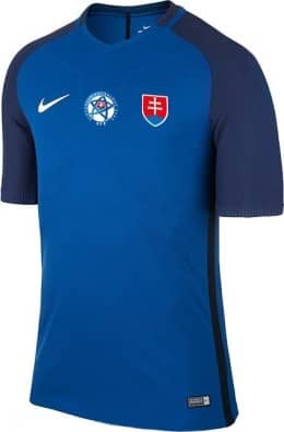 スロバキア代表 2017-2018 ユニフォームｰアウェイ
