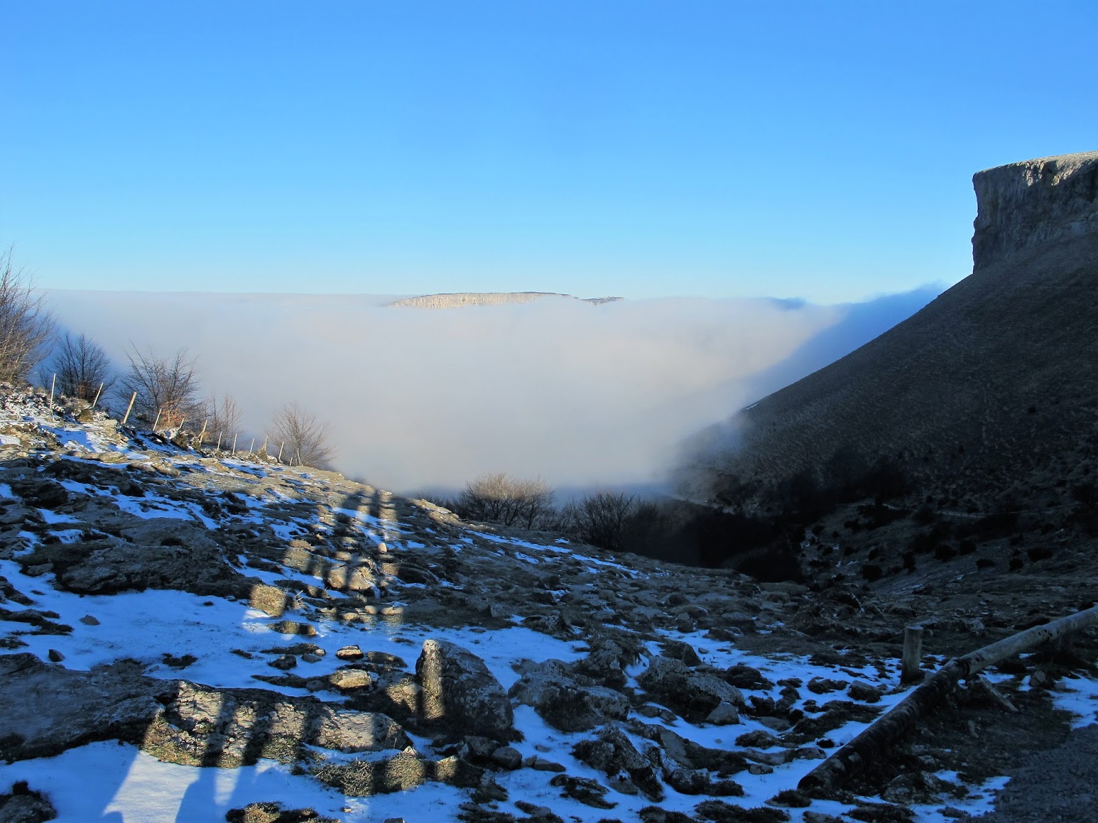 descendedor NIEVE EN SIERRA SÁLVADA Alava,