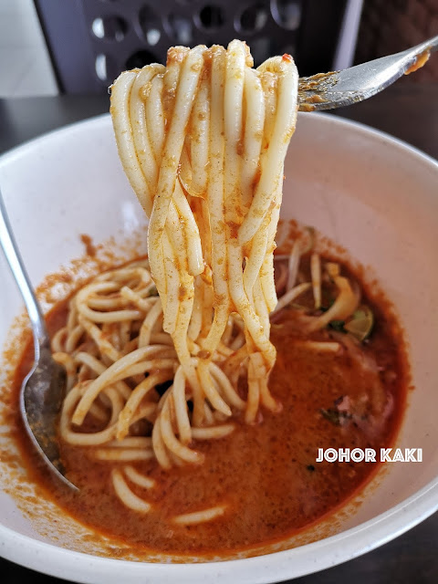 7 Kauthar Cafe in Setia Tropika. One of JB's Best Laksa Johor 7 Kauthar Cafe in Setia Tropika. One of JB's Best Laksa Johor