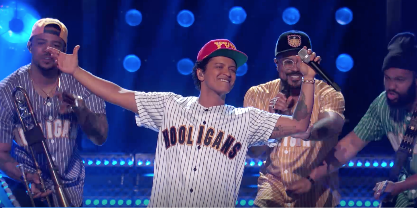 Views From The Edge Bruno Mars dances up a storm before winning Best