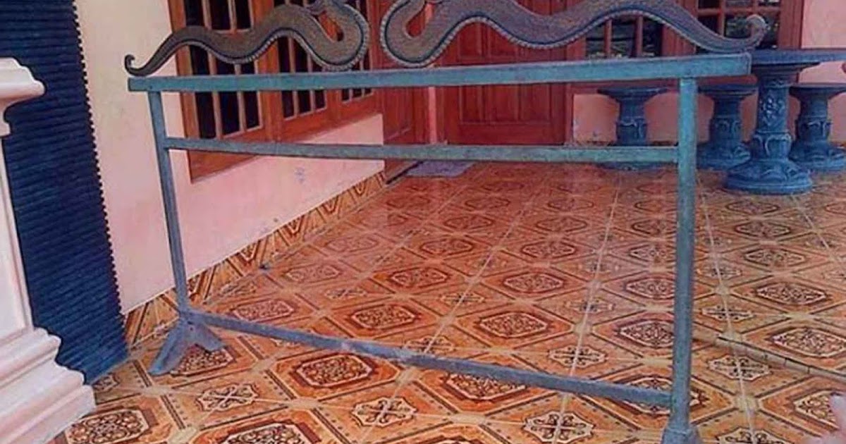 Alat Yang Digunakan Untuk Membentangkan Kain Batik ...