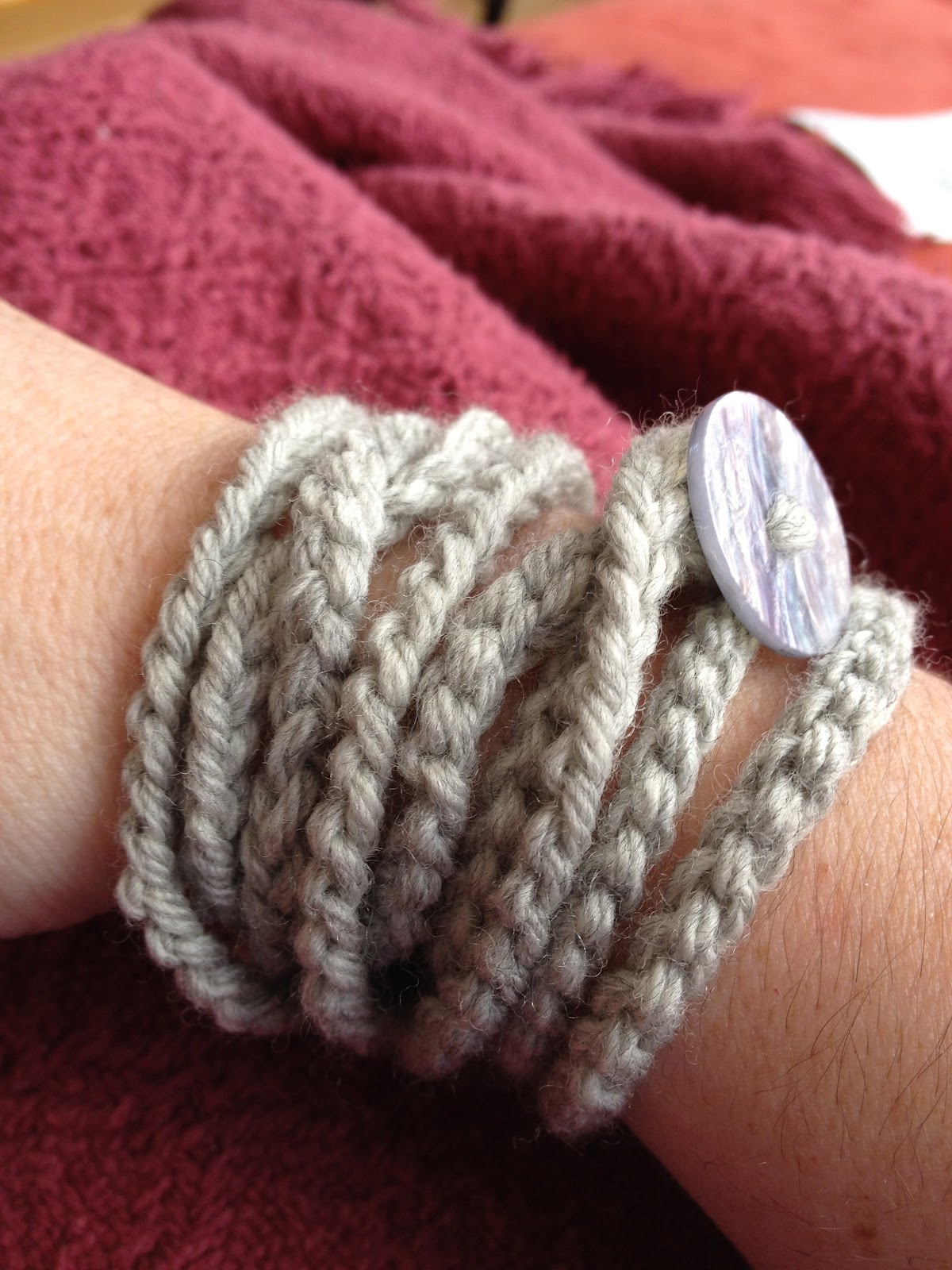brownie-knits-crocheted-bracelets-free-pattern