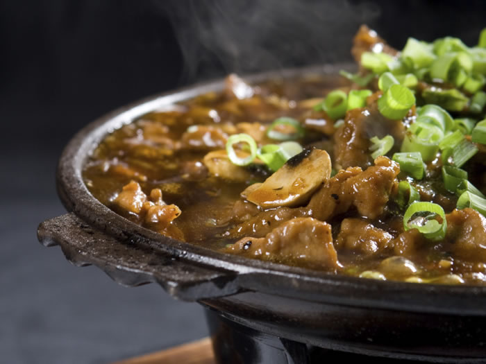 VARIETY FOODS: Chinese Deep-Fried Fish with Spicy Black Bean Sauce