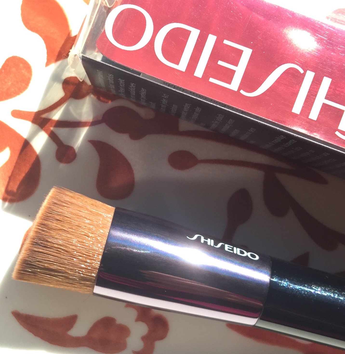 SHISEIDO FOUNDATION BRUSH