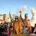 Arapiraquenses fazem a festa em prévia carnavalesca