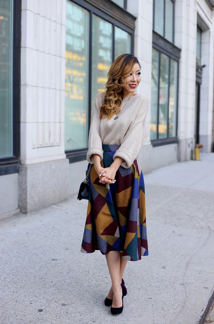 Chiciwsh ribbon bow knot top, chicwish color block mid skirt, chanel necklace, chanel boy bag, christian louboutin heels, fashion blog, holiday outfit, holiday skirt