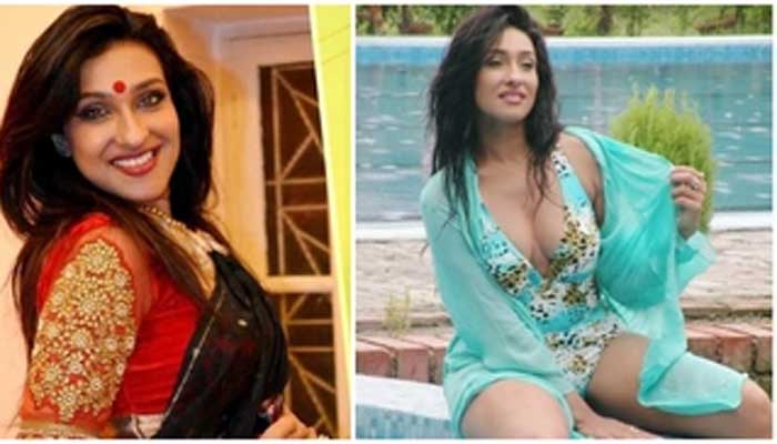 'Ranga wife' Rituparna warms up in swimming pool after a bikini বিকিনি পরে সুইমিং পুলে উষ্ণতা ছড়ালেন ‘রাঙ্গা বউ’ ঋতুপর্ণা